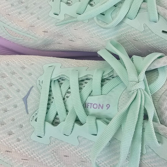 Womens 8.5 US Running Shoe Pastel Blue Purple Mesh Breathable Nonslip Comfort - Picture 5 of 16